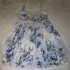 Willow brand blue flower dress size small